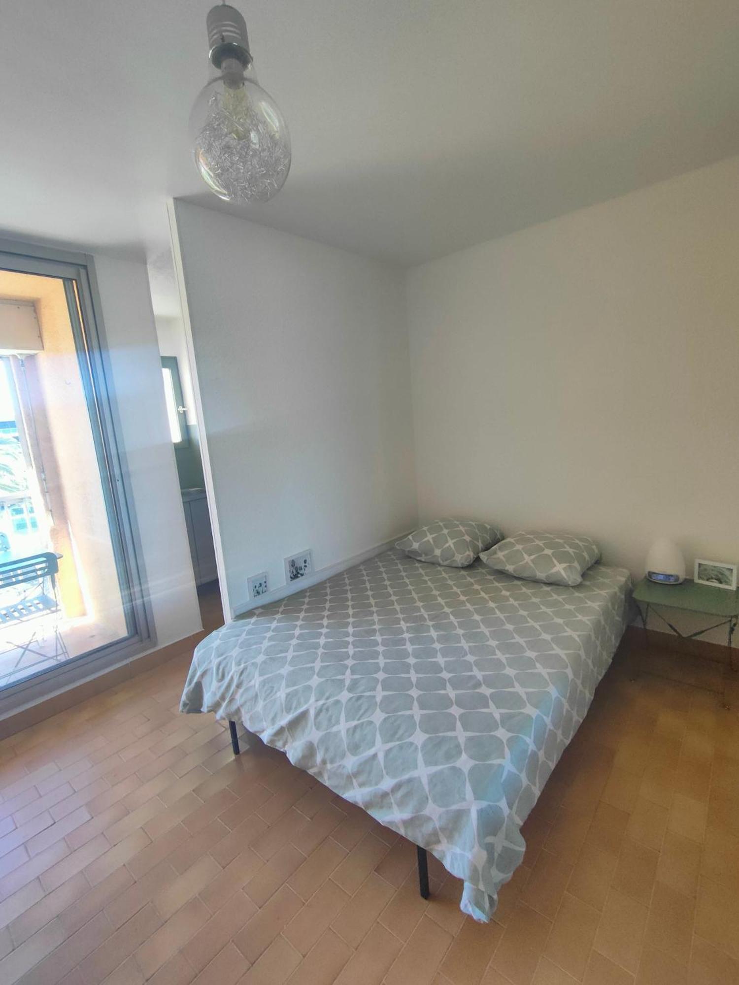 Gruissan, Studio Cabine, Au Calme Vue Degagee Sur Marina Exterior foto