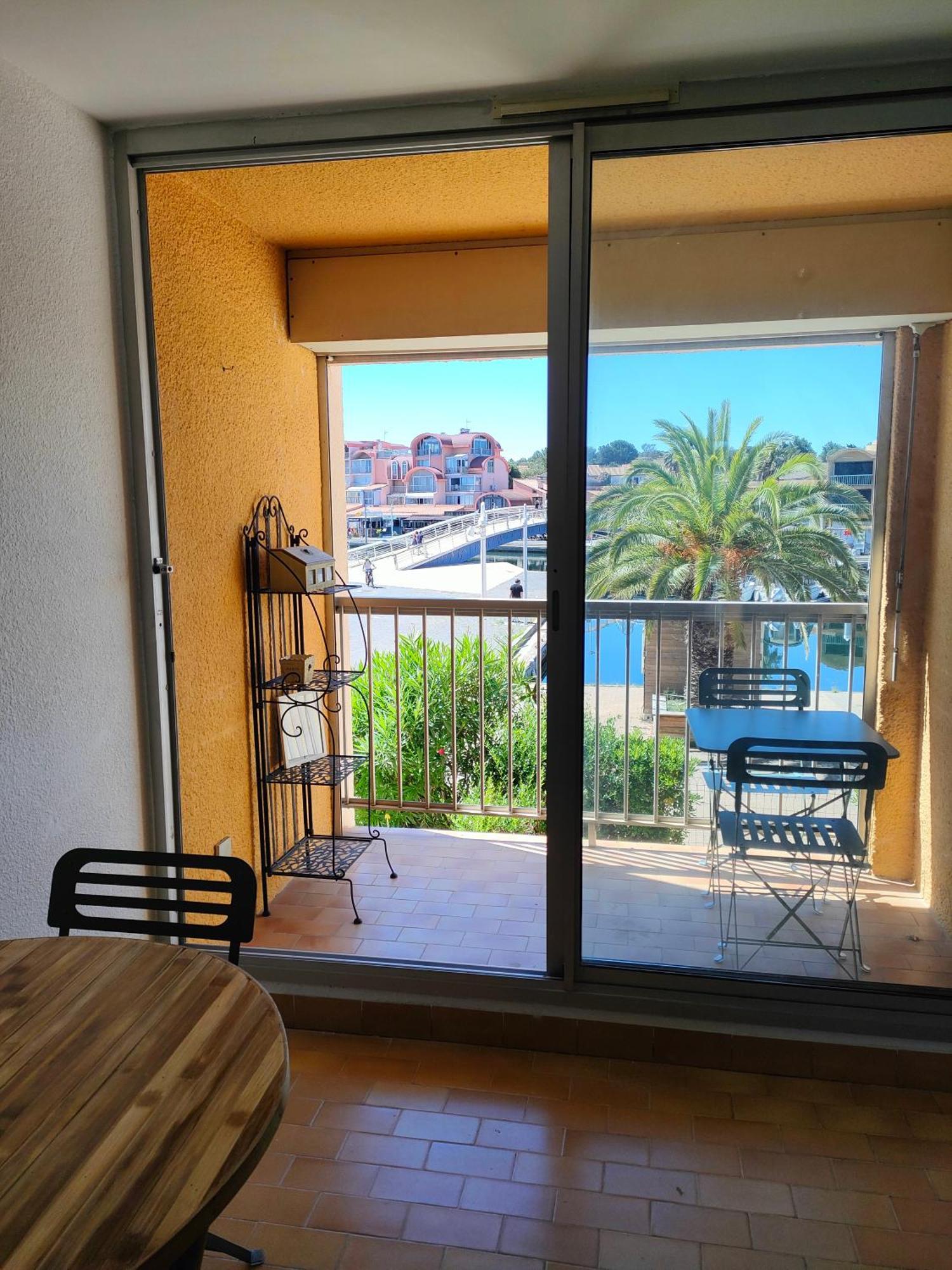 Gruissan, Studio Cabine, Au Calme Vue Degagee Sur Marina Exterior foto