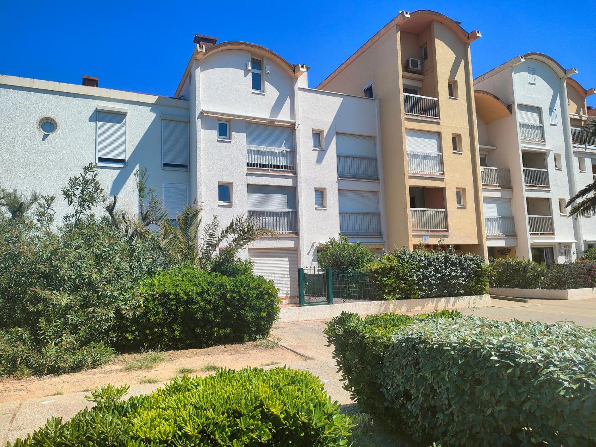 Gruissan, Studio Cabine, Au Calme Vue Degagee Sur Marina Exterior foto